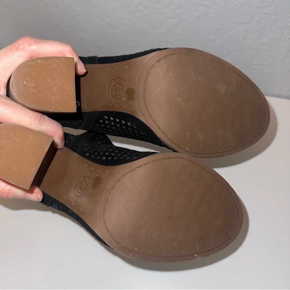 Black Booties - Picture 5 of 5